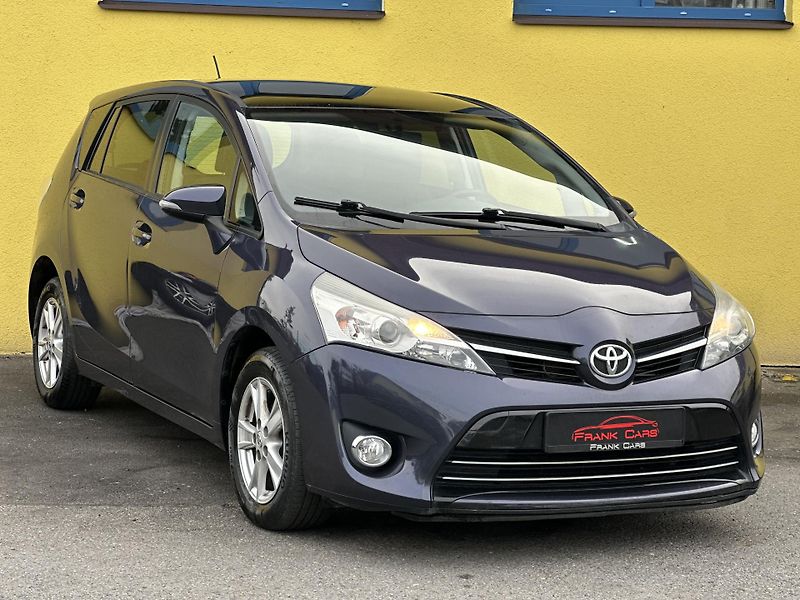 Toyota Verso (2015) 1.6D-4D/82kW * 1.Maj. TZ* PANO - fotka 3 z 35
