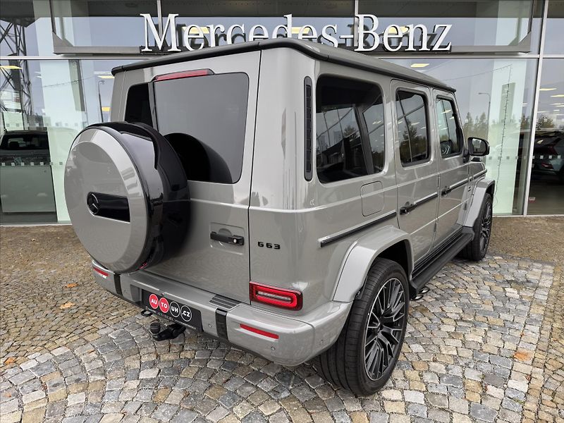 Mercedes-Benz Třídy G AMG G63*TV*Carbon*A22 - fotka 33 z 44