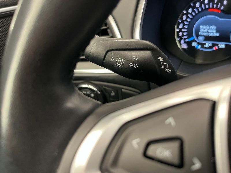 Ford Galaxy 2.5 HEV VIGNALE LED 7míst - fotka 11 z 76