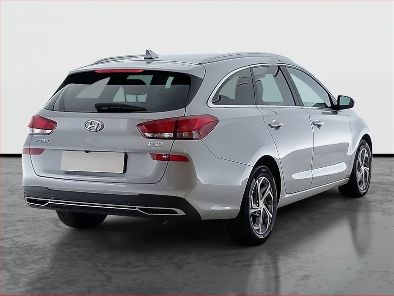 Hyundai i30 (2023) Smart 1.0 T-GDI, Automat - fotka 5 z 21