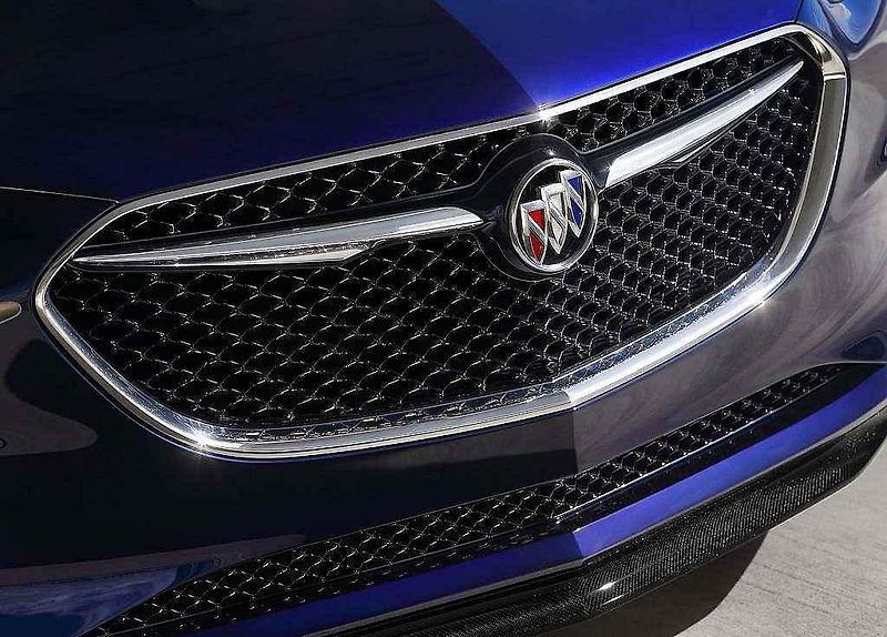 Koncept Buick Avista.