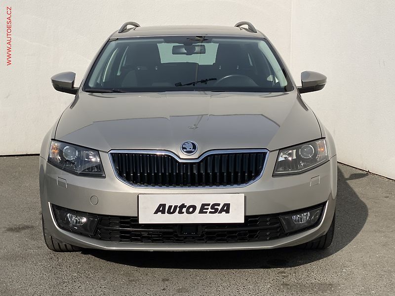 Škoda Octavia (2016) 1.6 TDi, Joy, DSG, bixen - fotka 2 z 18