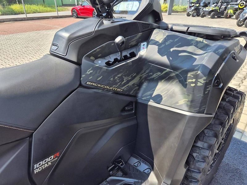 Can-Am Outlander Max 1000R LTD (2026) 4MTK - Outlander Max 1000R T B - fotka 20 z 26