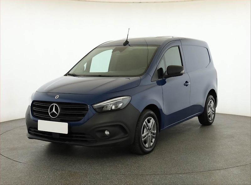 Mercedes-Benz Citan (2022) 110 CDI, ČR, 1Maj - fotka 2 z 17