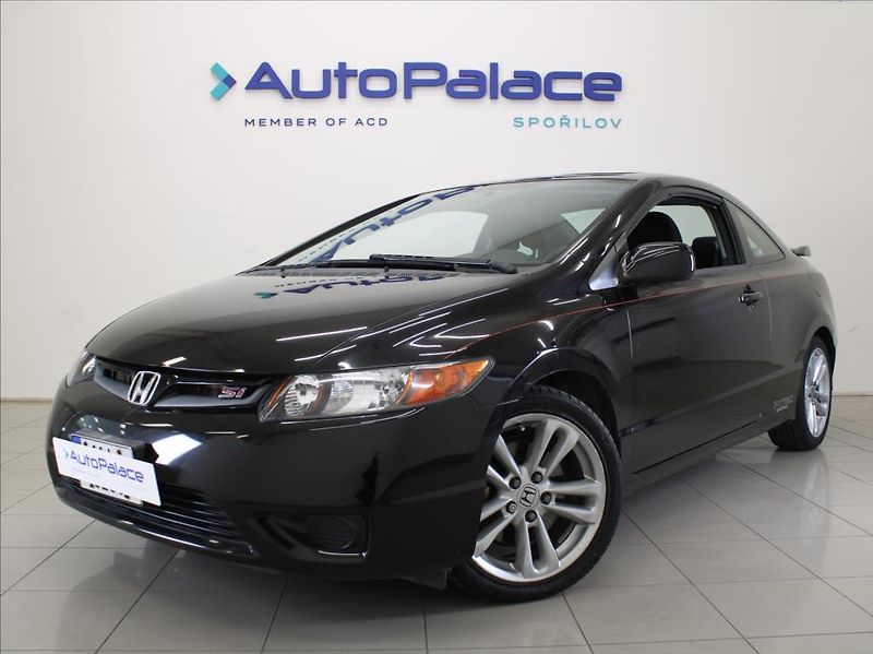 Honda Civic 2,0 VTEC 147kW Si 2.maj.124tkm - fotka 1 z 18