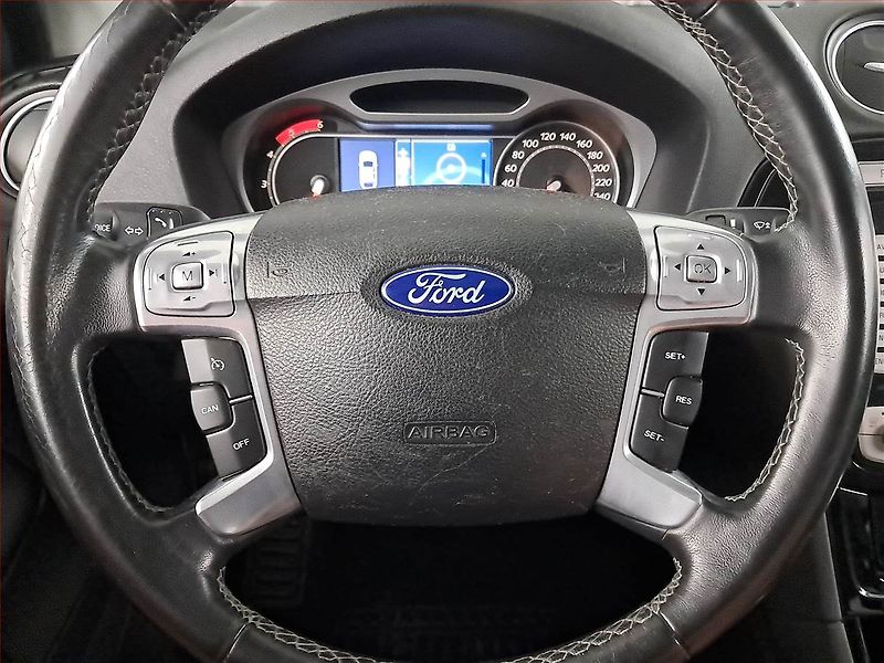 Ford Mondeo (2010) 2.2 TDCI, Navi, Tempomat - fotka 19 z 20