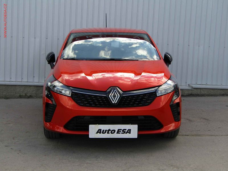 Renault Clio (2024) 1.0 TCe, ČR, LED, AC - fotka 2 z 17