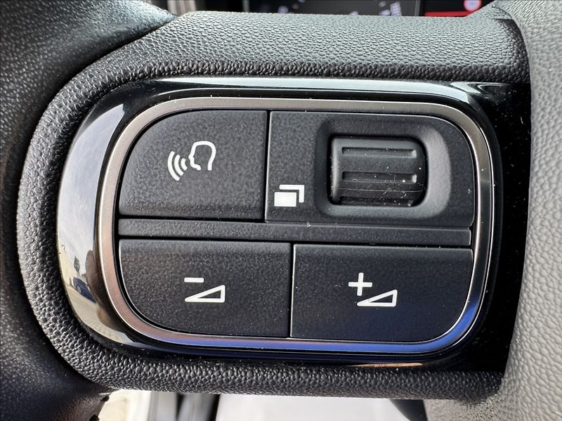 Citroën Berlingo 1,5 BlueHDi tažné DPH 1.maj ČR - fotka 30 z 50