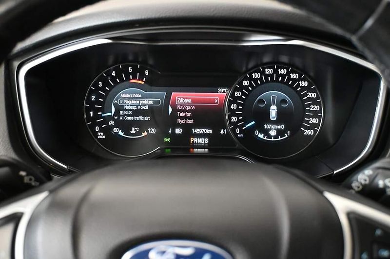 Ford Mondeo (2020) 2.0 140 KW LED ACC SONY Tažné - fotka 21 z 41