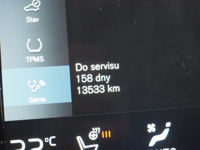 Volvo V60 (2019) 2.0 D3 momentum, nové rozvody - fotka 35 z 42