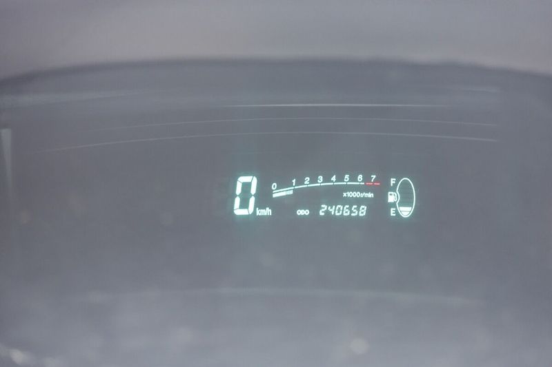 Toyota Yaris 1,0VVTi 50kW - fotka 6 z 6