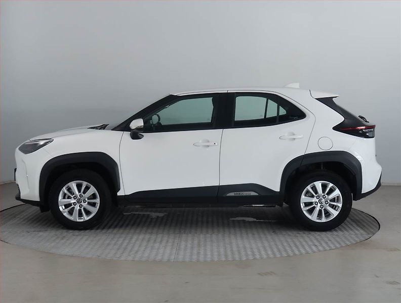 Toyota Yaris Cross (2022) 1.5 VVT-iE - fotka 3 z 17