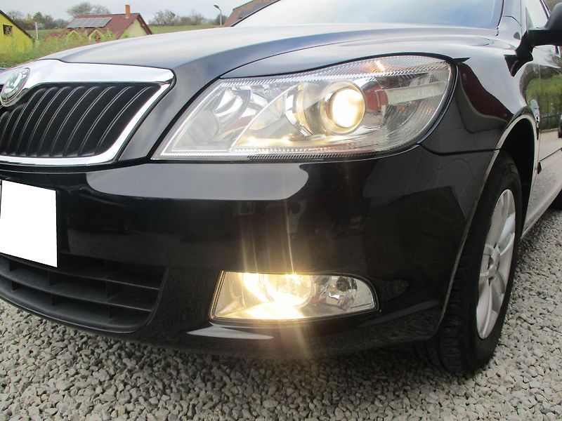 Škoda Octavia 1.4 TSi +sada kol - fotka 29 z 32