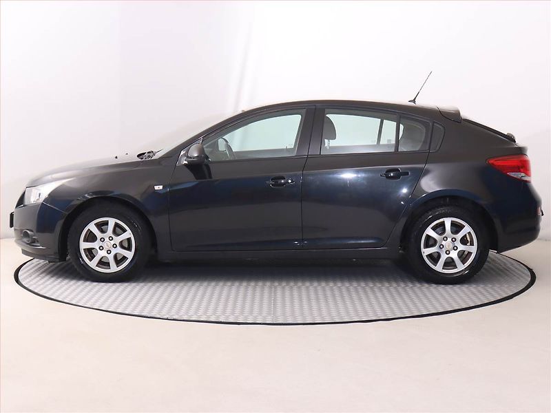 Chevrolet Cruze (2012) 2.0 VCDi, Automat, Serv.kniha - fotka 3 z 17