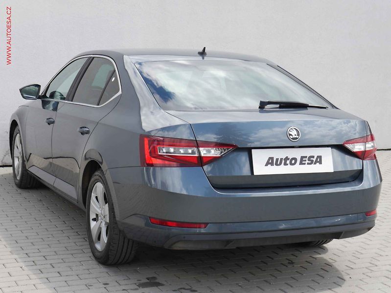 Škoda Superb (2015) 1.6TDi, 1.maj, AC, bixen - fotka 6 z 22