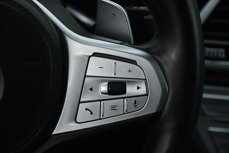 BMW Řada 7 745Le xDrive M PAKET LASER ČR - fotka 18 z 39