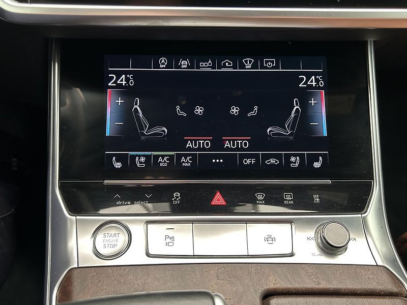 Audi A6 3.0 55 TFSI 4x4 S-Line - fotka 15 z 29