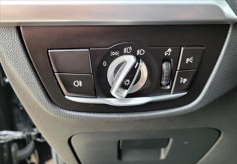BMW iX3 0,0 80kWH,210kw,navi,kůže,led, - fotka 36 z 50