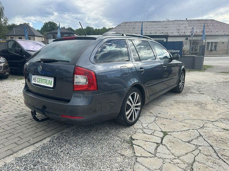 Škoda Octavia Style 2.0 TDi 103kW serviska - fotka 3 z 22