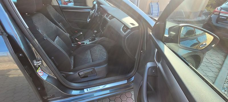 Škoda Octavia (2018) 2,0TDi 110kW DSG 4×4 „CLEVER“ - fotka 13 z 37