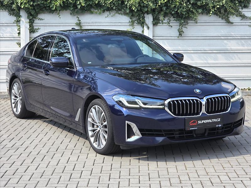 BMW Řada 5 3,0 540i xDrive Luxury Laser H - fotka 1 z 25