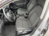 Volkswagen Golf (2009) 1.6TDI, STK11/27 - náhled 9