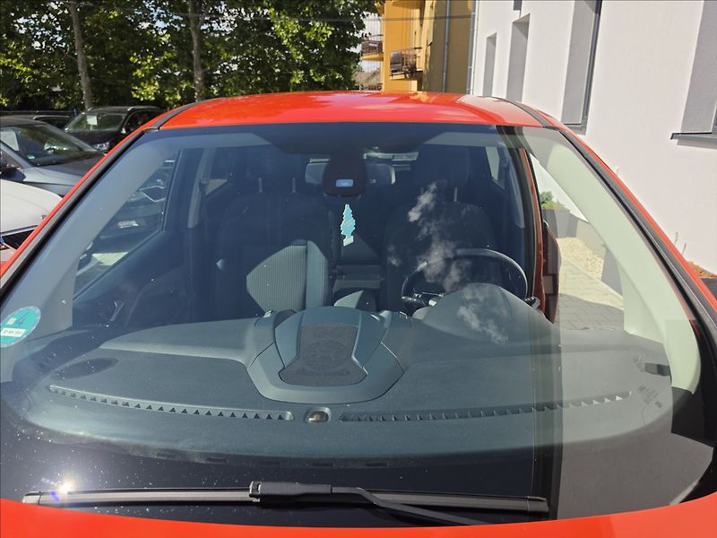 Ford C-MAX 1,6 1 110KW Titanium - fotka 40 z 40