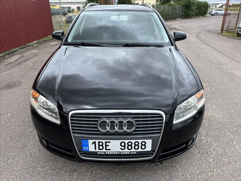 Audi A4 Avant 2,0 TDi 103 KW AUTOMAT K - fotka 2 z 36