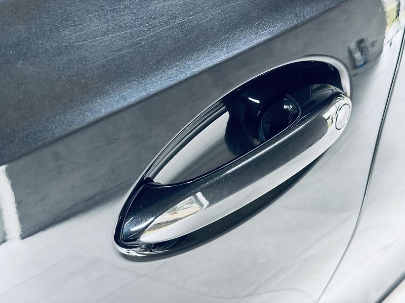 BMW Řada 3 (2023) 330d*xDRIVE*M-PAKET*ZÁR*TAŽNÉ - fotka 10 z 41