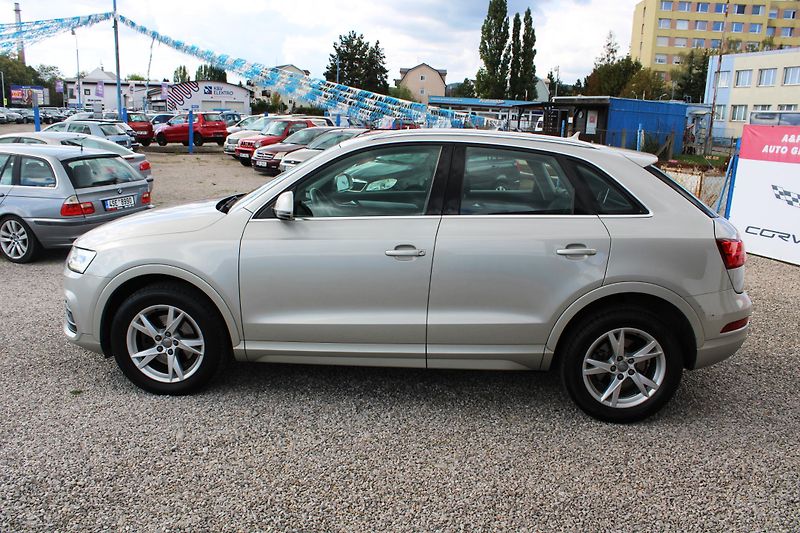 Audi Q3 (2016) 2,0TDI QUATTRO S-TRONIK LED   - fotka 4 z 16
