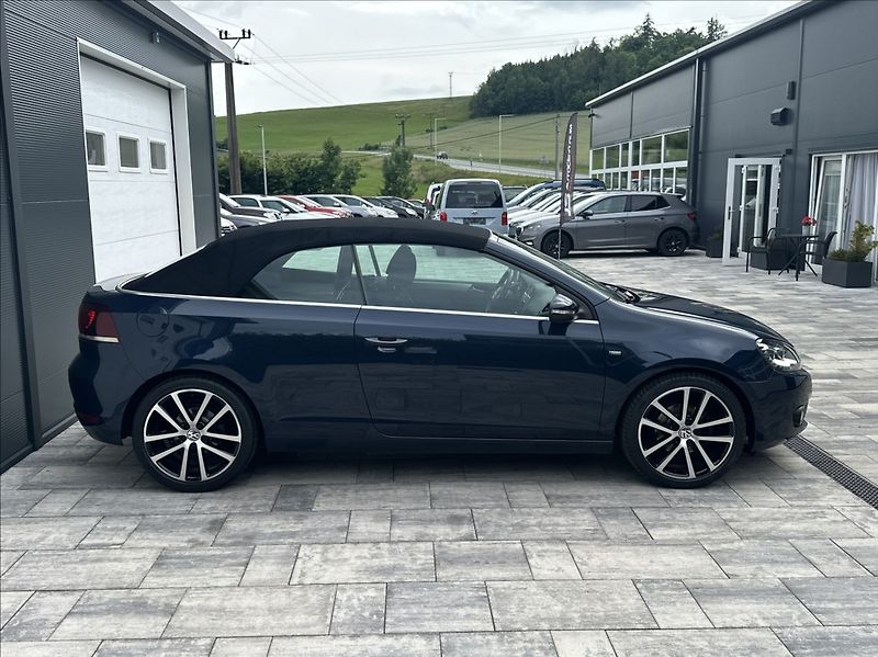 Volkswagen Golf 1,2 TSI 105PS  Cup Cabrio - fotka 6 z 48