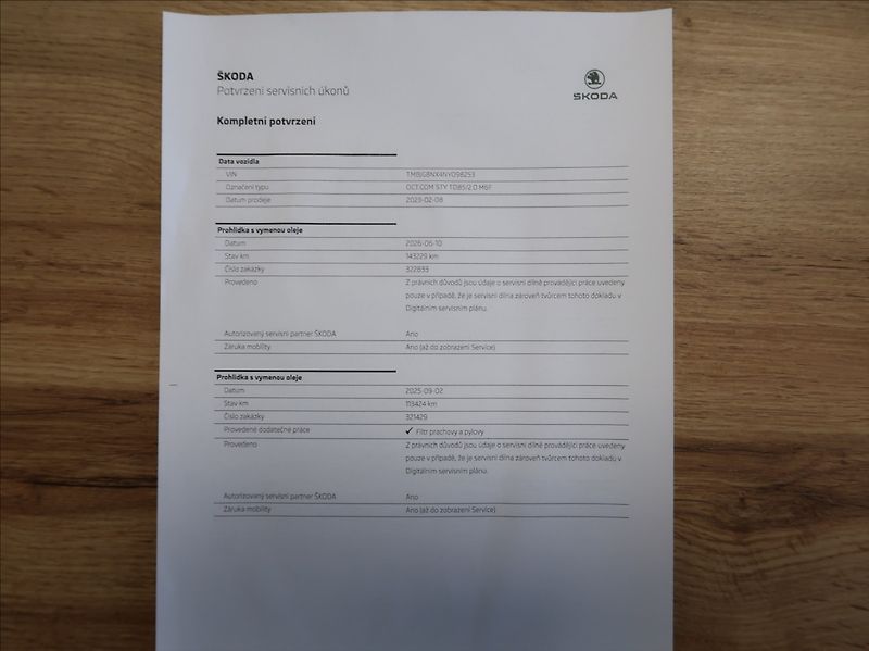 Škoda Octavia 2,0 TDi,Style,1majČR,Serv.,DPH - fotka 27 z 27