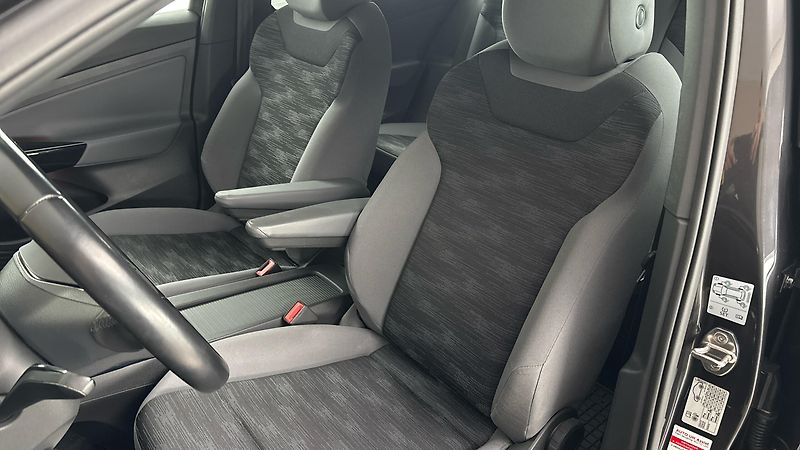 Volkswagen ID.4 55 kWh AUT Pure Performance - fotka 15 z 30