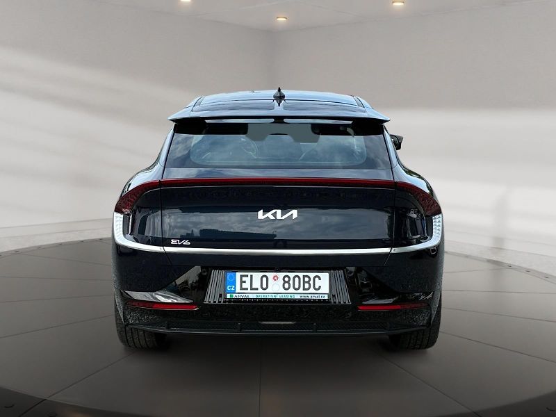 Kia EV6 (2022) EARTH 77kWh 168kW CZ DPH - fotka 5 z 11