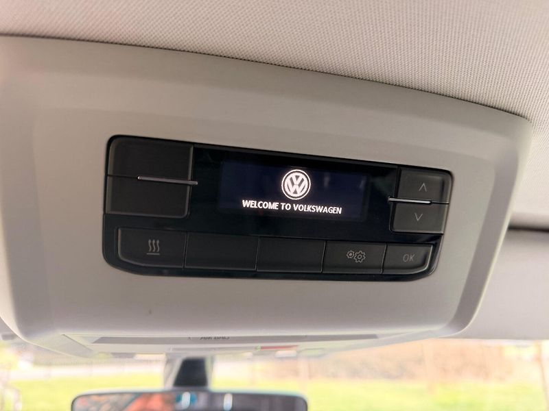 Volkswagen Caravelle (2023) T6.1 2.0TDI 110kW DSG 7MÍST - fotka 14 z 14