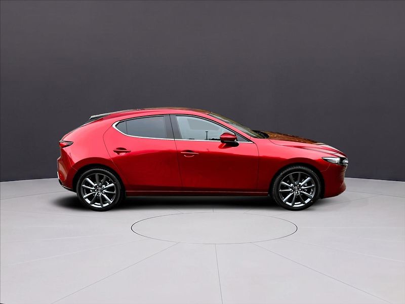 Mazda 3 (2026) 2,5 L G 140PS HB 6AT FWD CENTR - fotka 6 z 13