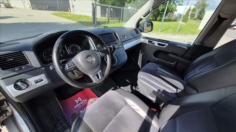 Volkswagen Multivan 2,0 TDi 132 Kw DSG HL 4x4 ČR - fotka 9 z 18