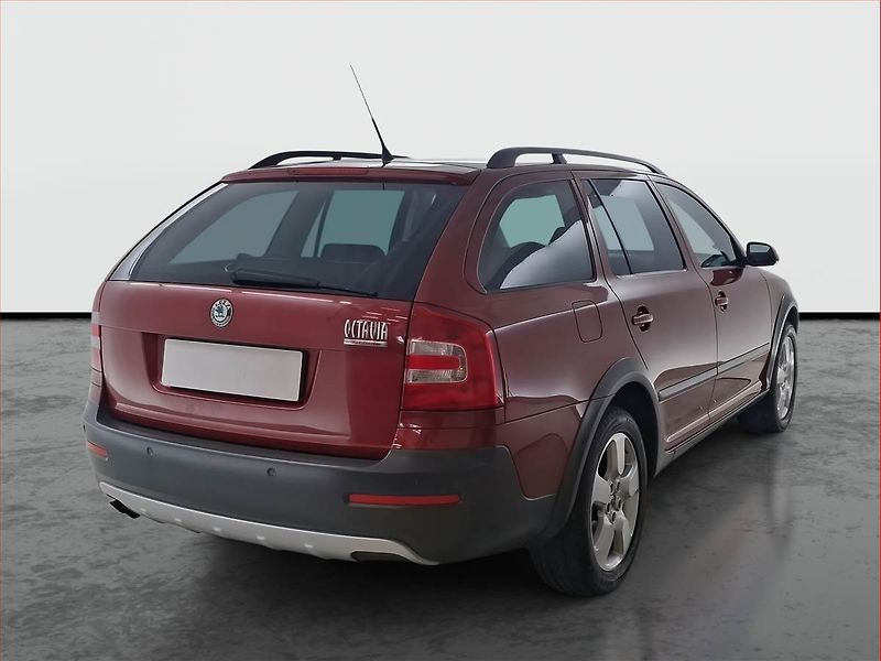 Škoda Octavia (2009) Scout 2.0 TDI, 4X4 - fotka 5 z 16
