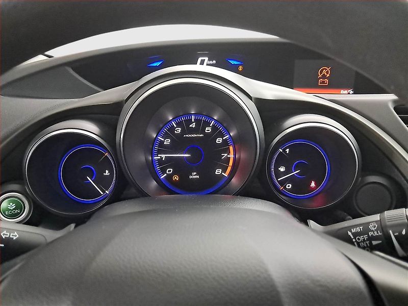 Honda Civic (2013) 1.4 i-VTEC - fotka 11 z 16