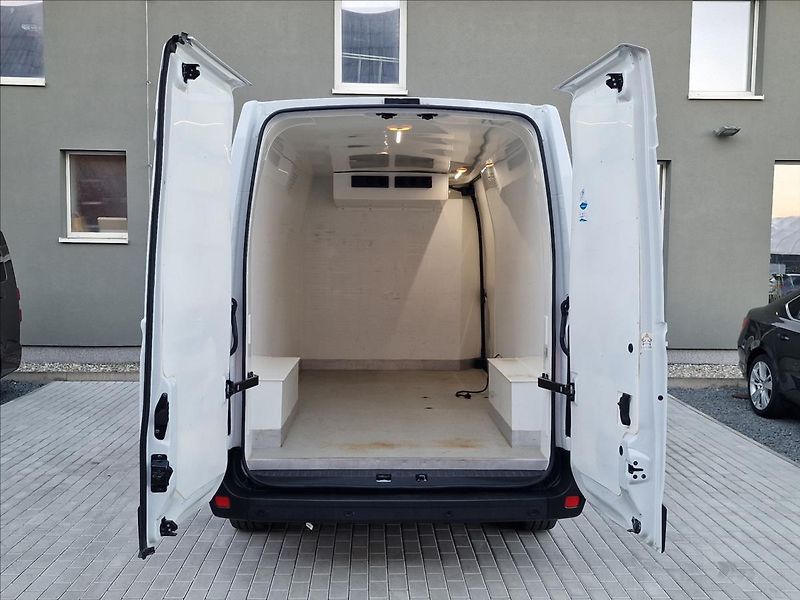 Renault Master 2.3dCi L3H2 P3 COOL,ČR,1Maj. - fotka 36 z 45