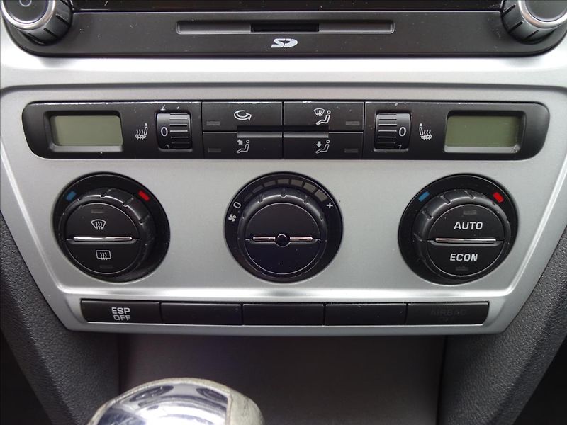 Škoda Octavia 1.8 TSI SPORT   GO MOTORU - fotka 36 z 57