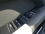 Land Rover Defender (2026) 110 3,0 X-Dynamic SE D250 - náhled 12