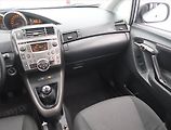 Toyota Verso (2010) 2.0 D-4D, 7 míst, nová STK - náhled 8