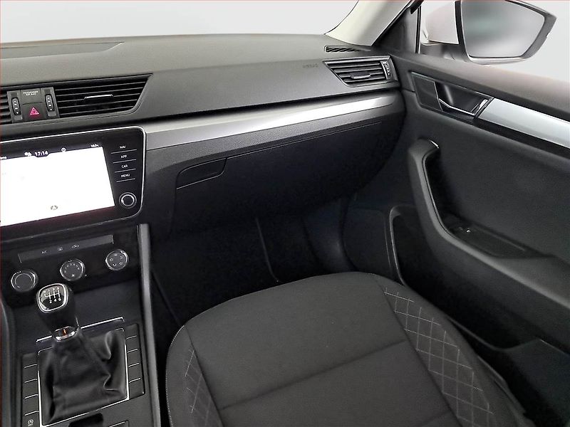 Škoda Superb (2022) 2.0 TDI, Serv.kniha, Navi - fotka 8 z 16