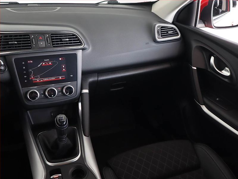 Renault Kadjar (2020) Intens 1.3 TCe, Serv.kniha - fotka 8 z 22