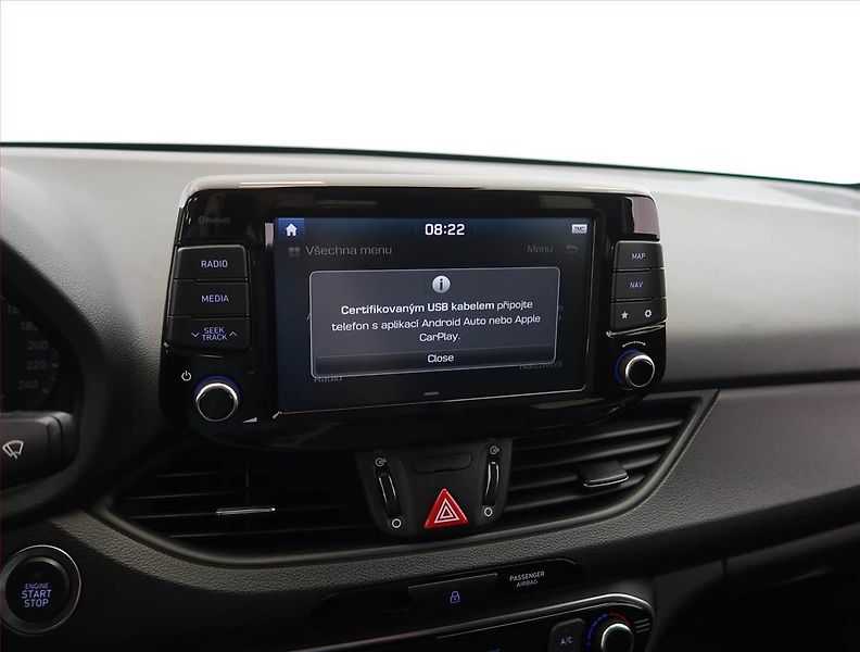 Hyundai i30 (2019) Style 1.6 CRDi, Automat - fotka 16 z 23