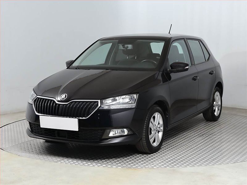 Škoda Fabia (2020) Ambition 1.0 TSI, Tempomat - fotka 2 z 15