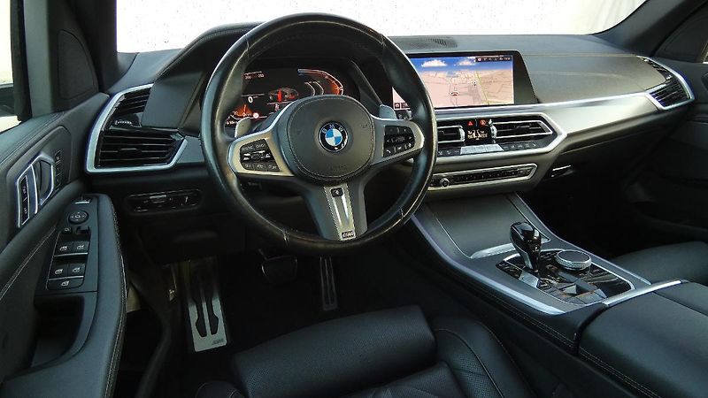 BMW X5 xDrive 40i M Sport - fotka 5 z 21