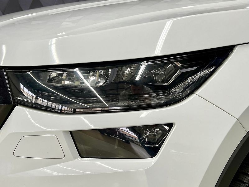 Škoda Kodiaq 2.0 TDI DSG 4X4 SPORTLINE, ACC - fotka 8 z 32