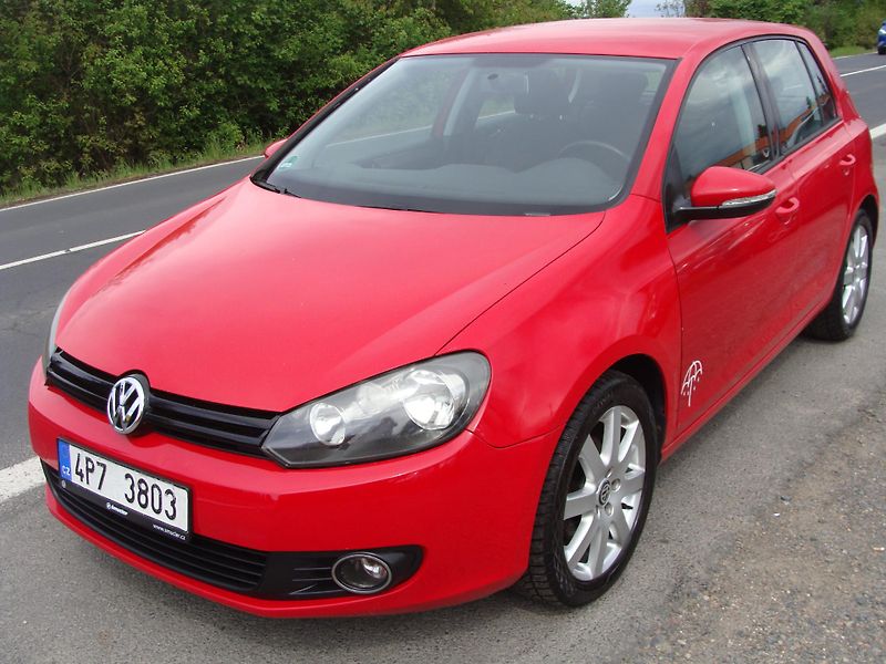 Volkswagen Golf 1.2 TSi Trendline, ČR původ - fotka 2 z 21